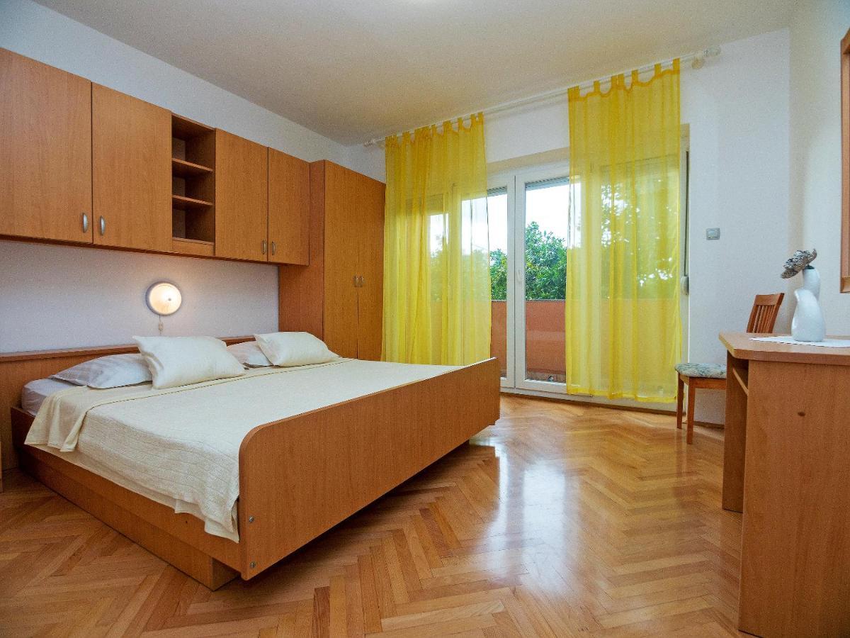 Apartments Bene Banjol Luaran gambar