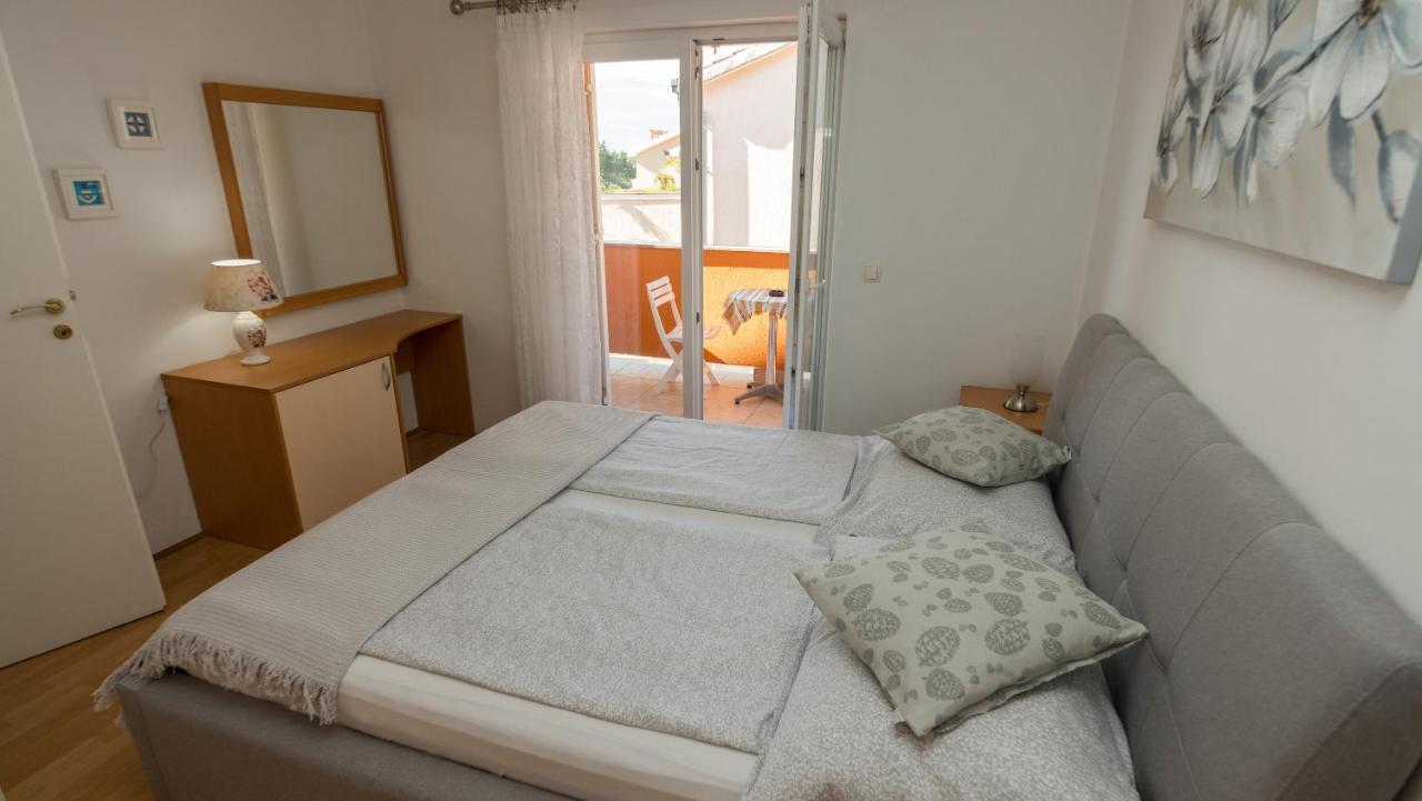Apartments Bene Banjol Luaran gambar