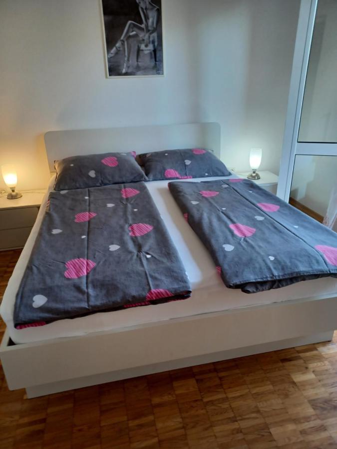Apartments Bene Banjol Luaran gambar