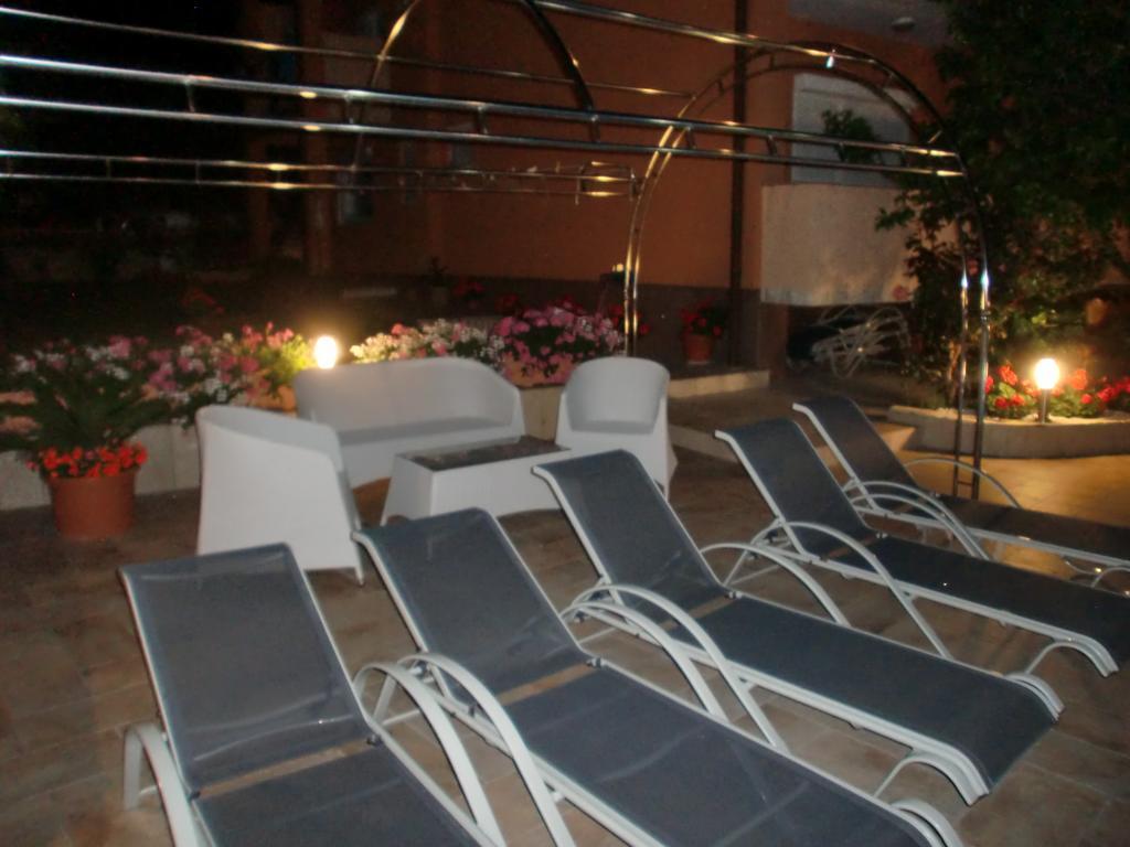 Apartments Bene Banjol Luaran gambar